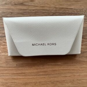MICHAEL KORS Sunglasses Case Off White Faux Leather Snap Closure Grey Interior